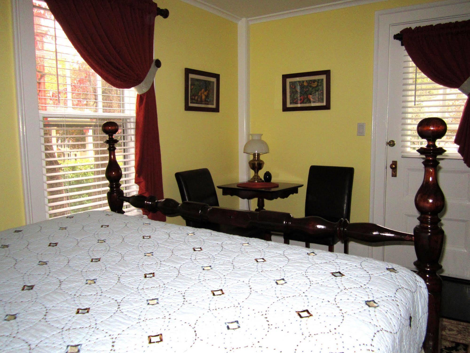 Baldwinsville Bed And Breakfast Eksteriør billede